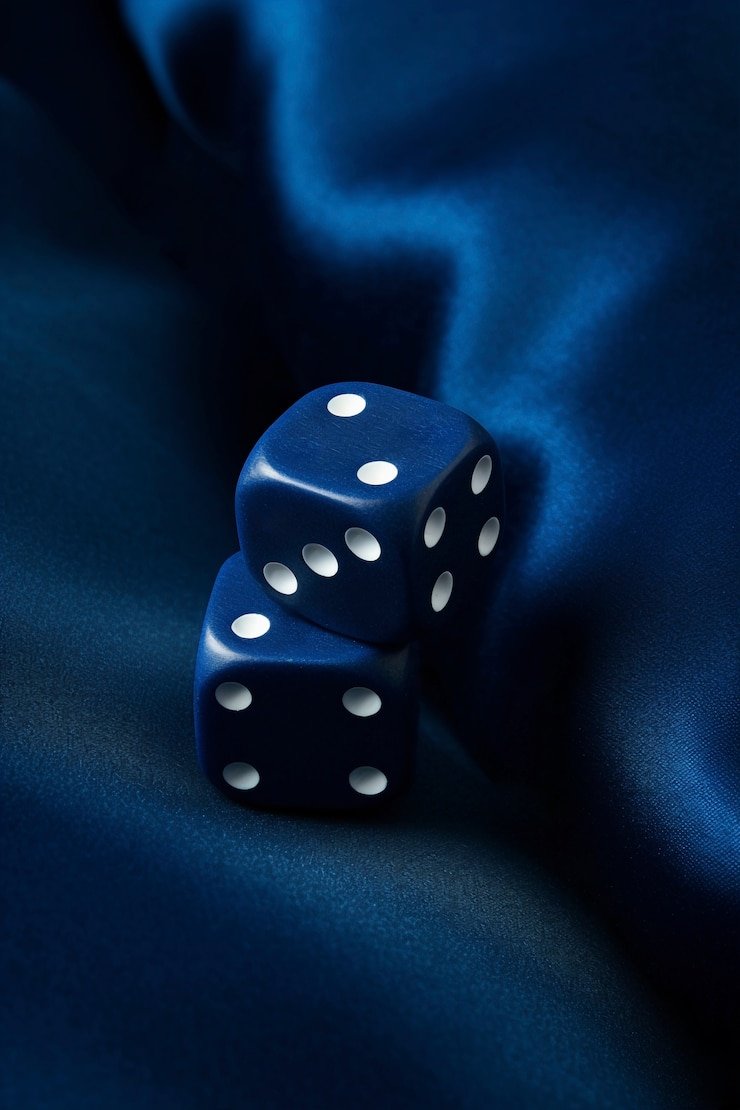 Platform kartubet menampilkan koleksi permainan slot dan meja kasino langsung