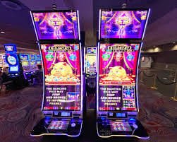 Antarmuka permainan blackjack kartubet menampilkan tangan pemain dan dealer